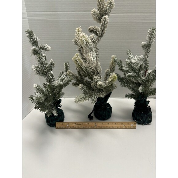 Lot of 3 Trees in Green & Black Buffalo Plaid Cloth wrapped Base - Picture 4 of 5